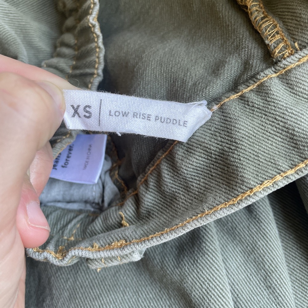 PacSun Low Rise Puddle Cargo Pants Olive Green XS Wide Leg Utility Skater Y2K - Picture 3 of 6